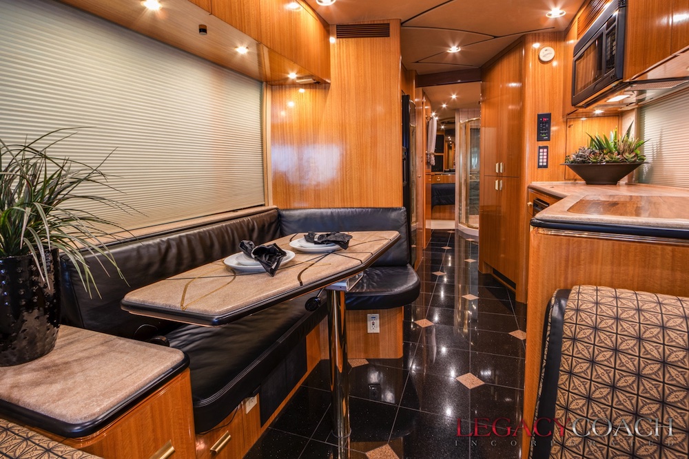 2001 Prevost Marathon XLII For Sale