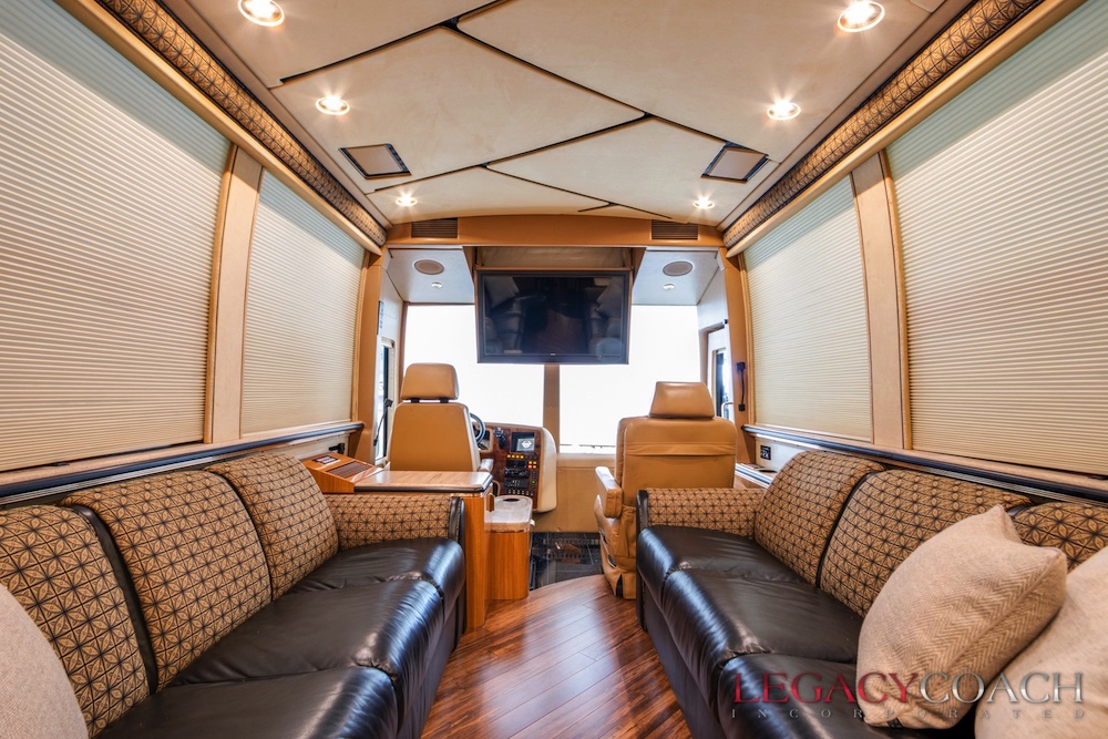 2001 Prevost Marathon XLII For Sale