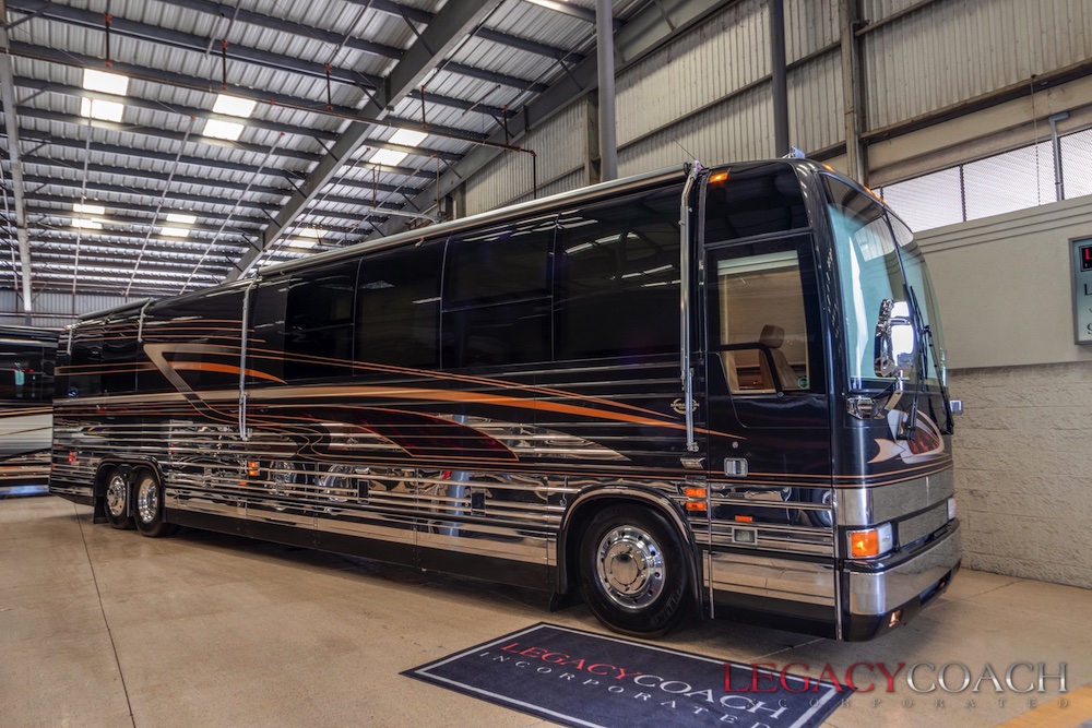 2001 Prevost Marathon XLII For Sale