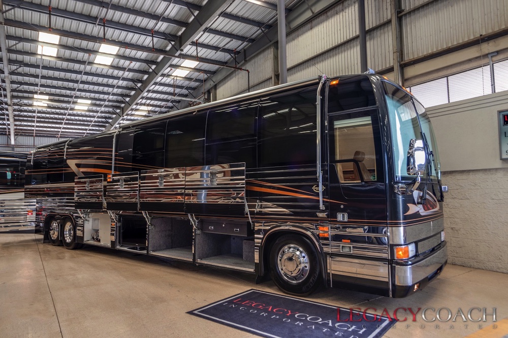 2001 Prevost Marathon XLII For Sale