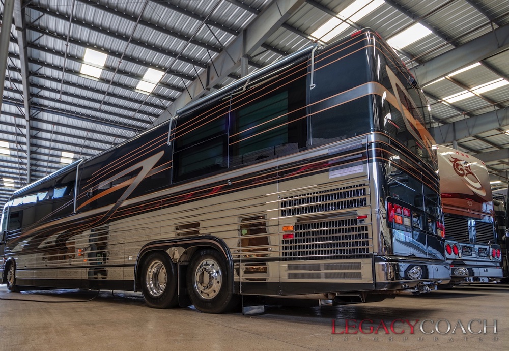 2001 Prevost Marathon XLII For Sale