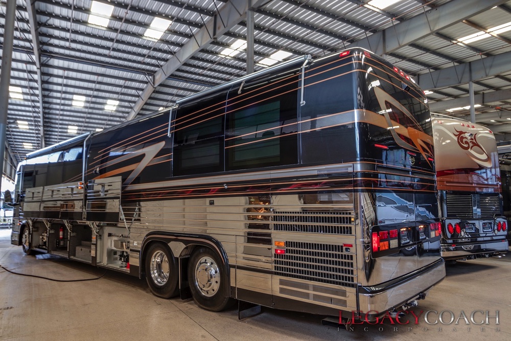 2001 Prevost Marathon XLII For Sale