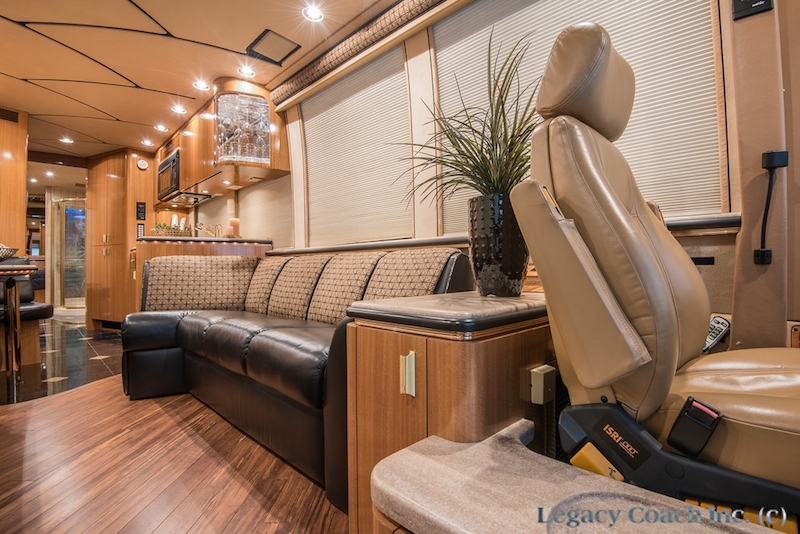 2001 Prevost Marathon XLII For Sale