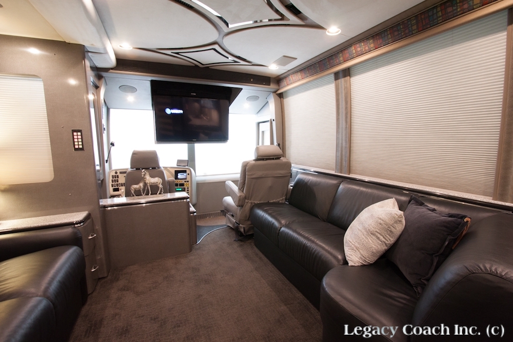 2001 Prevost Marathon XLII For Sale