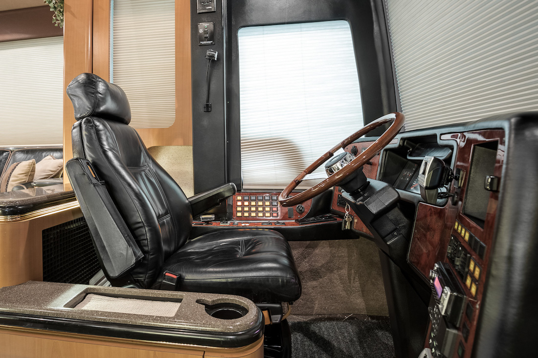 2001 Prevost Marathon XLII For Sale