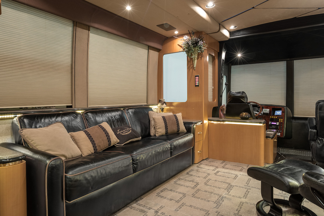 2001 Prevost Marathon XLII For Sale