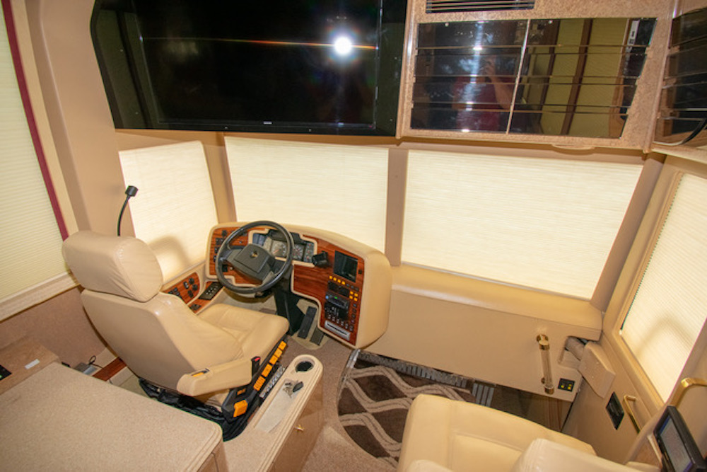 2001 Prevost Marathon XLII For Sale