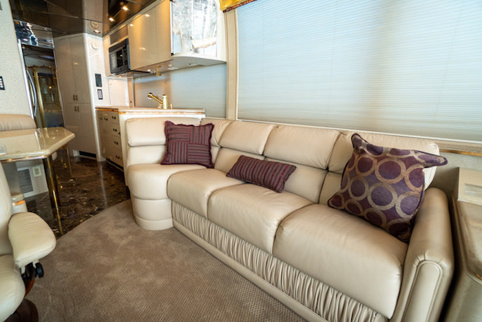 2001 Prevost Marathon XLII For Sale