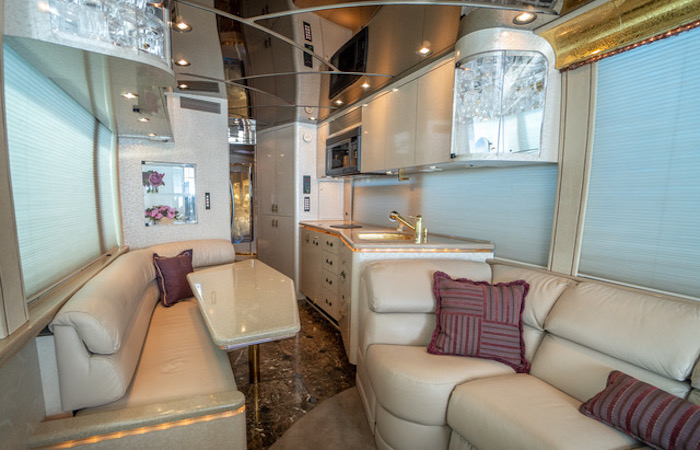 2001 Prevost Marathon XLII For Sale