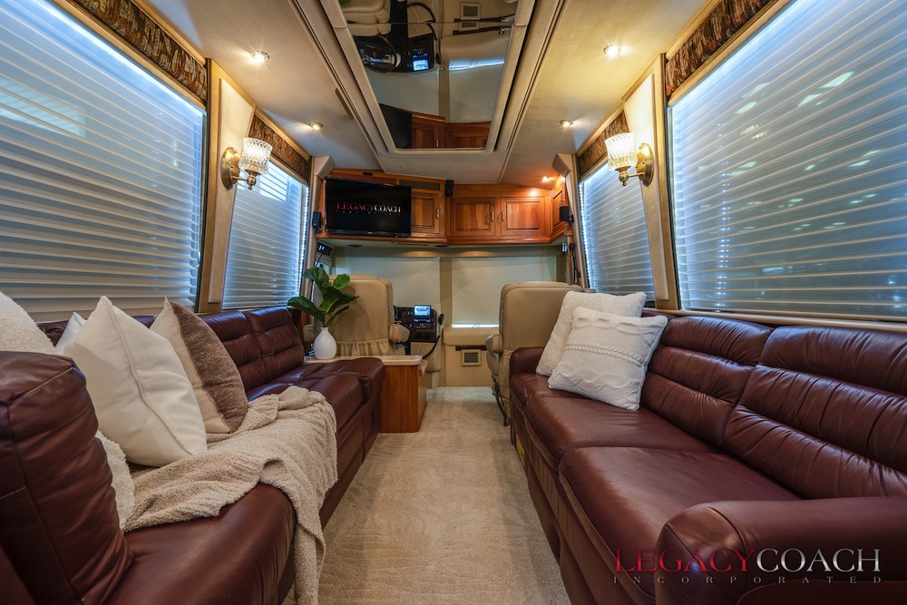 2001 Prevost Royale XLII For Sale