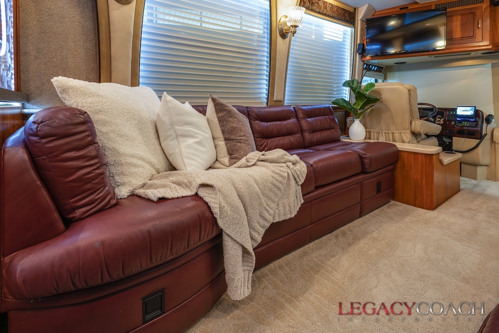 2001 Prevost Royale XLII For Sale