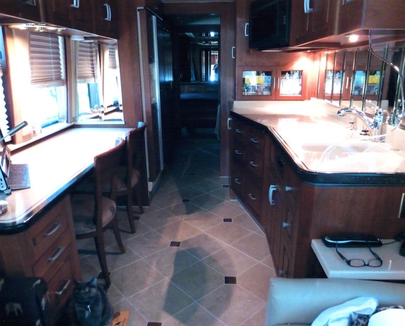 2001 Prevost Royale XLII For Sale