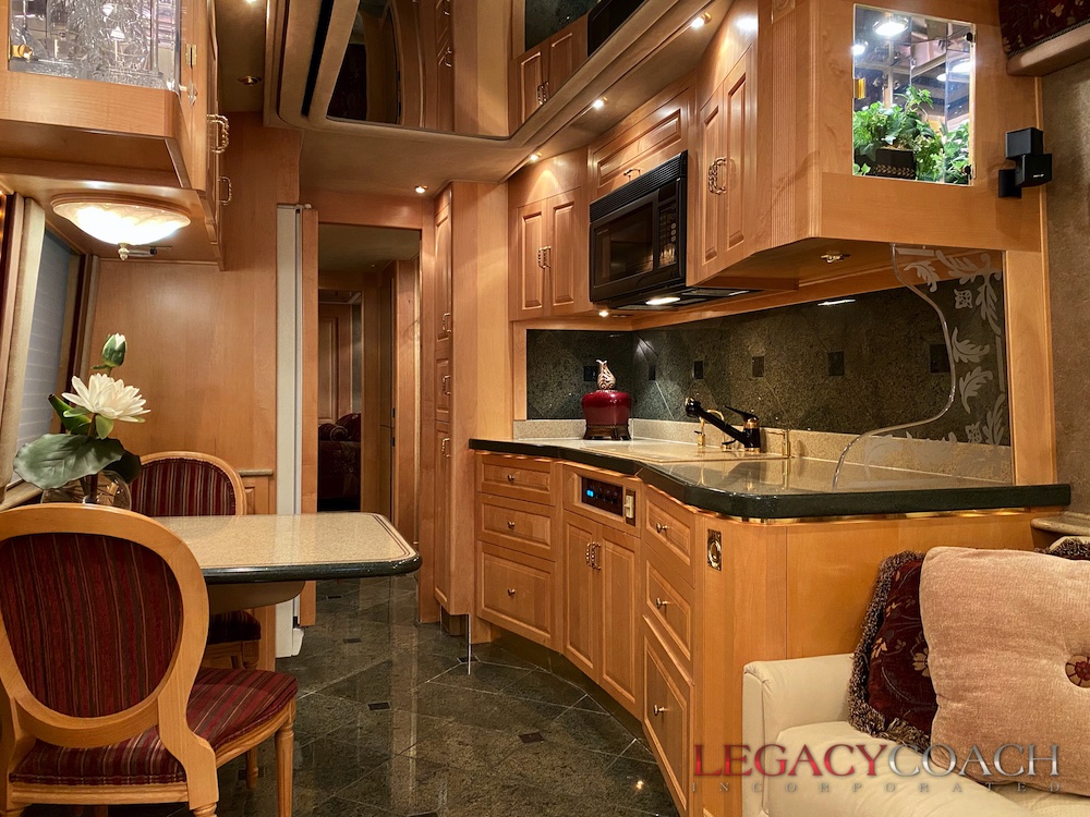 2001 Prevost Royale XLII For Sale