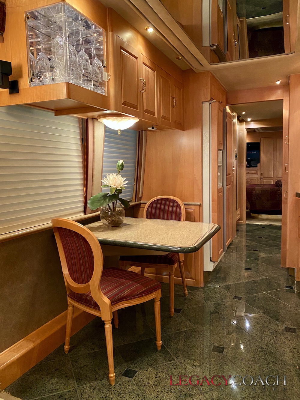 2001 Prevost Royale XLII For Sale