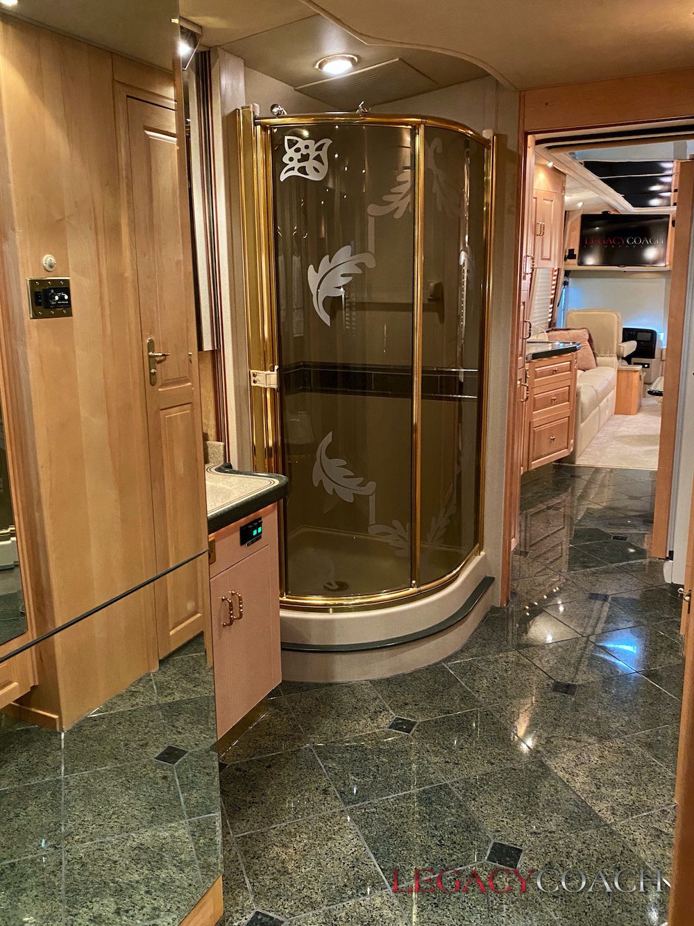 2001 Prevost Royale XLII For Sale