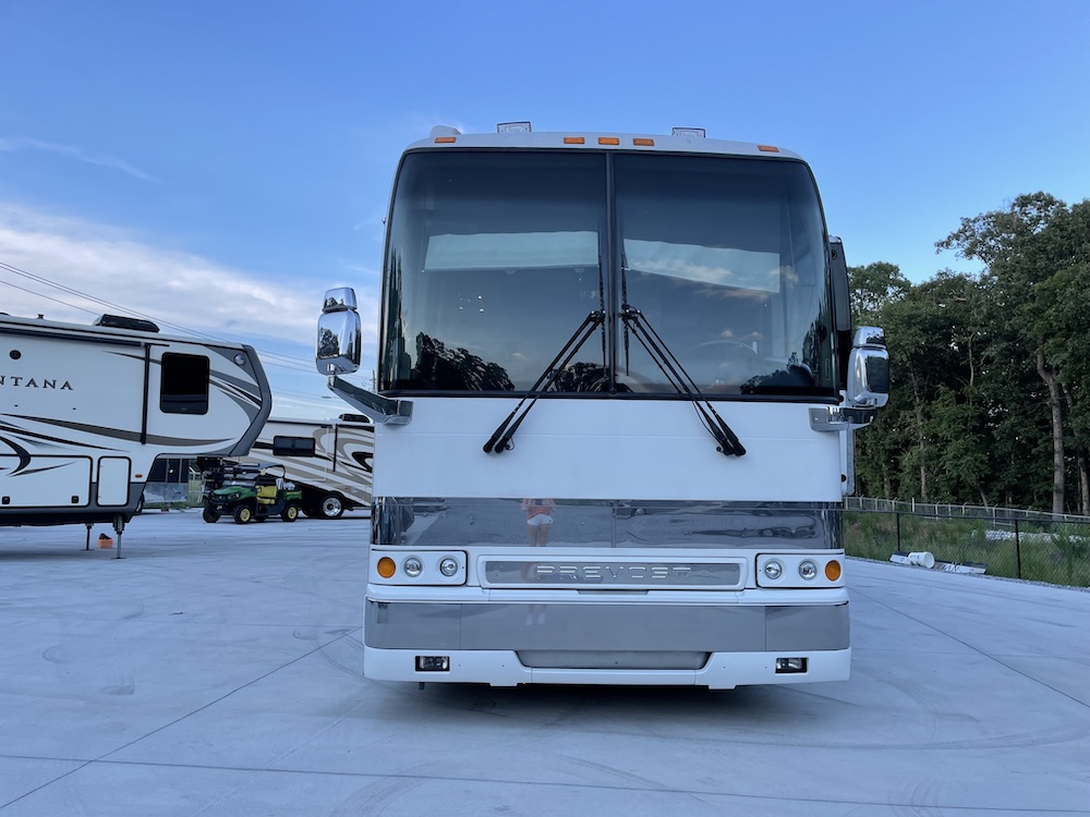 2001 Prevost Superior XLII For Sale