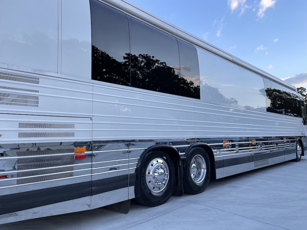 2001 Prevost Superior XLII For Sale