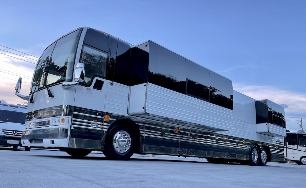 2001 Prevost Superior XLII For Sale