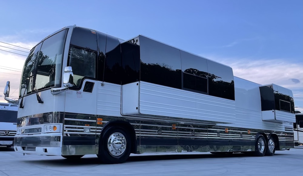 2001 Prevost Superior XLII For Sale