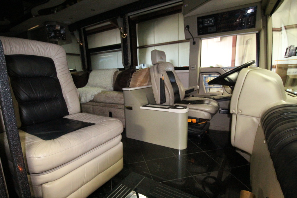 2002 Prevost parliament XLII For Sale