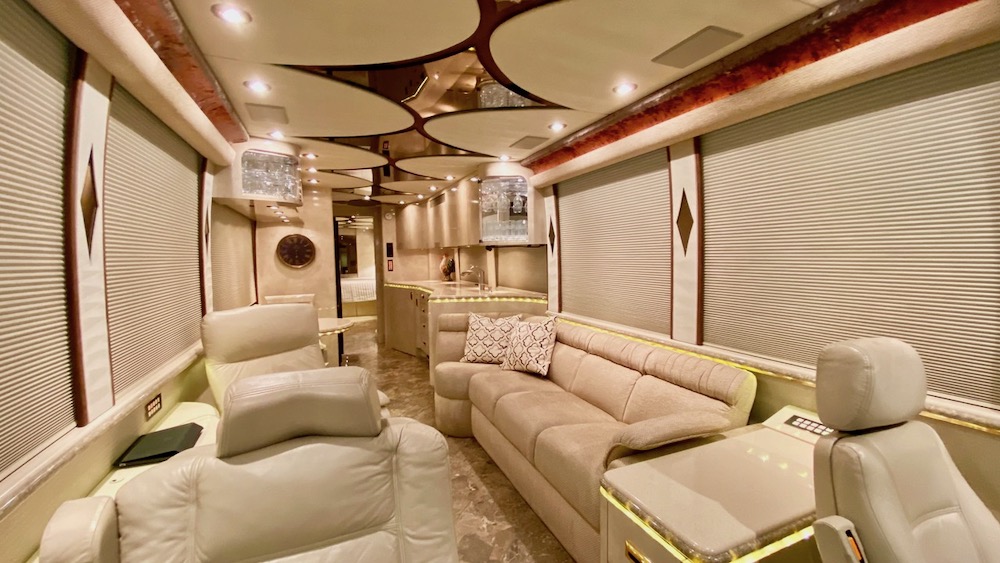 2002 Prevost Marathon XLII For Sale