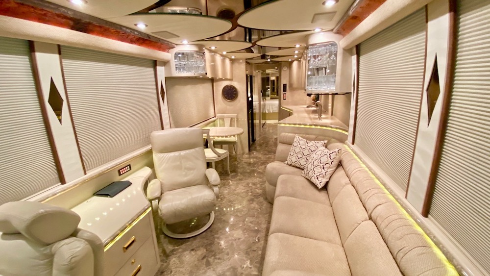 2002 Prevost Marathon XLII For Sale