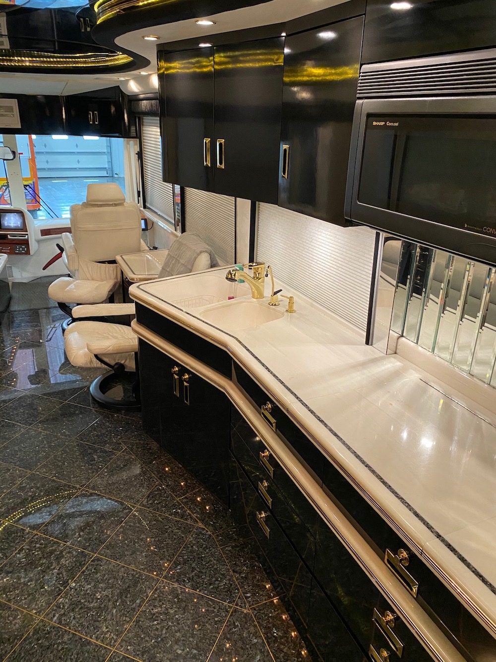 2002 Prevost American XLII For Sale