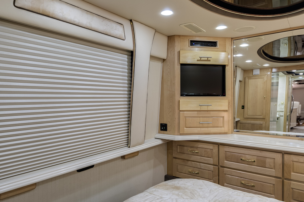 2002 Prevost American XLII For Sale