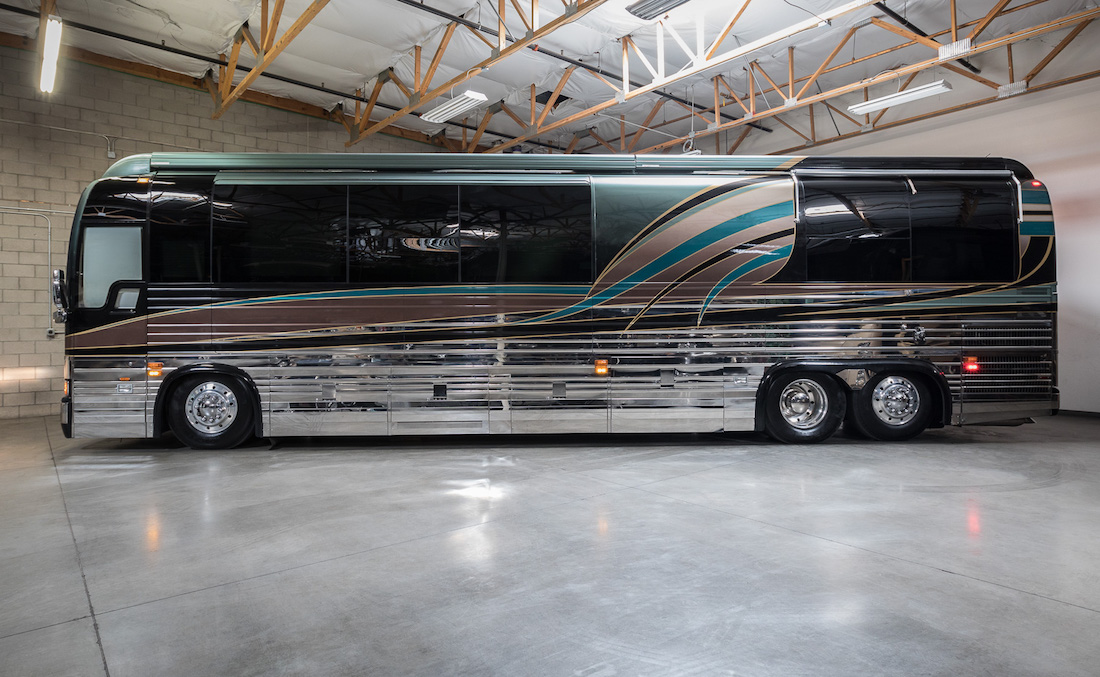 2002 Prevost American XLII For Sale