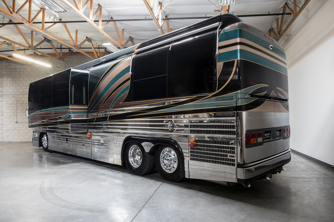 2002 Prevost American XLII For Sale