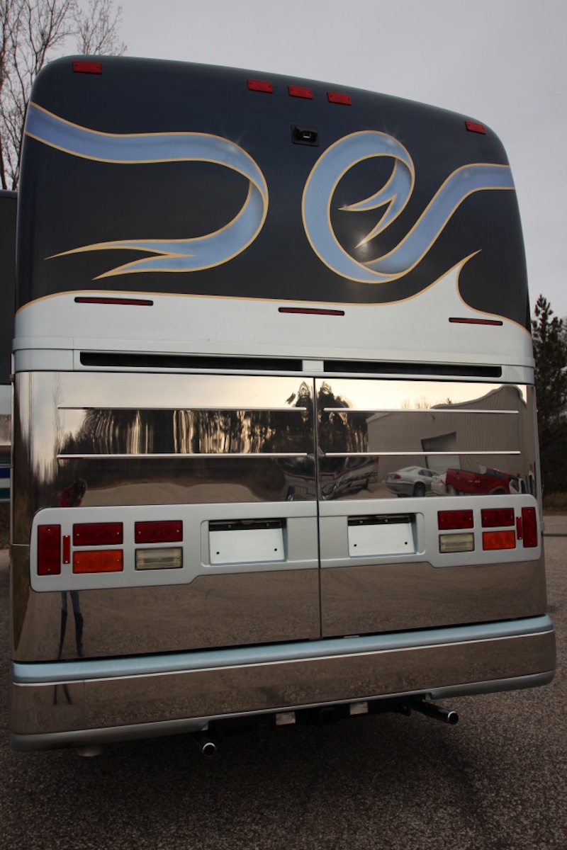 2002 Prevost Angola XLII For Sale