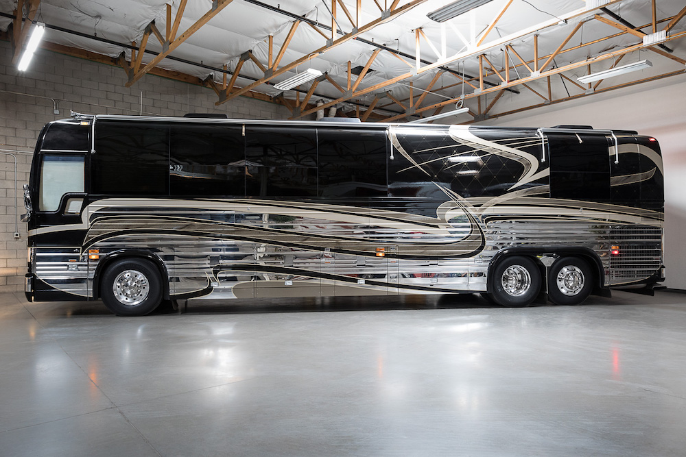 2002 Prevost Country Coach XLII For Sale