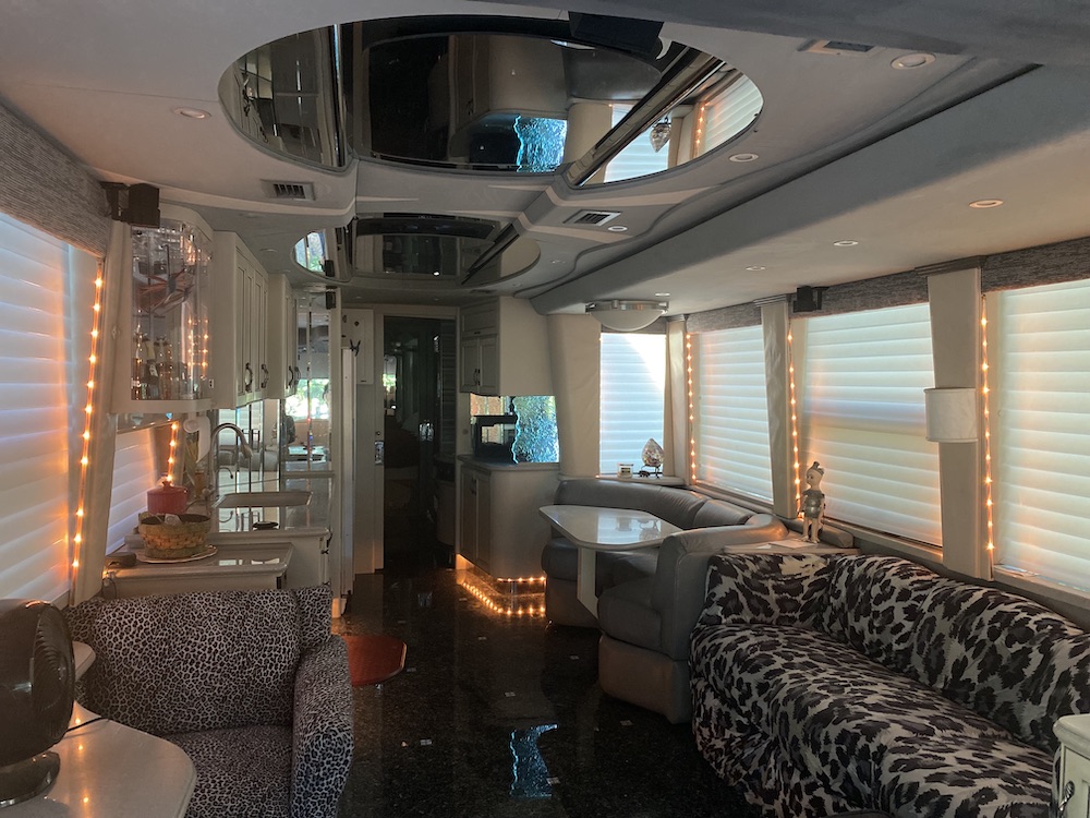 2002 Prevost Country Coach XLII For Sale