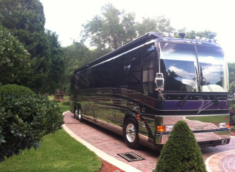 2002 Prevost Country Coach XLII For Sale