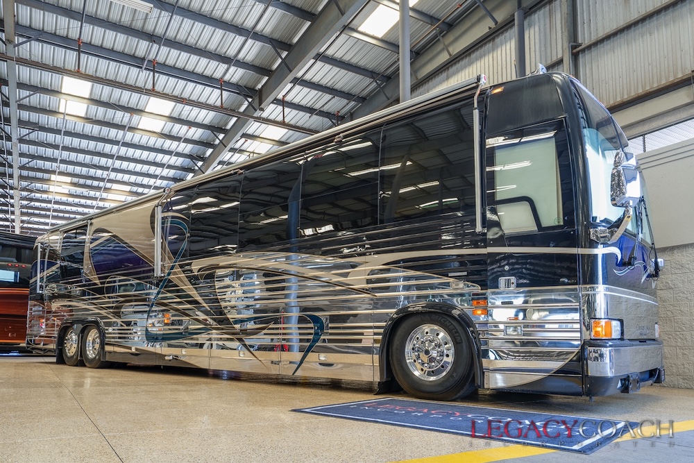 2002 Prevost Country Coach XLII For Sale
