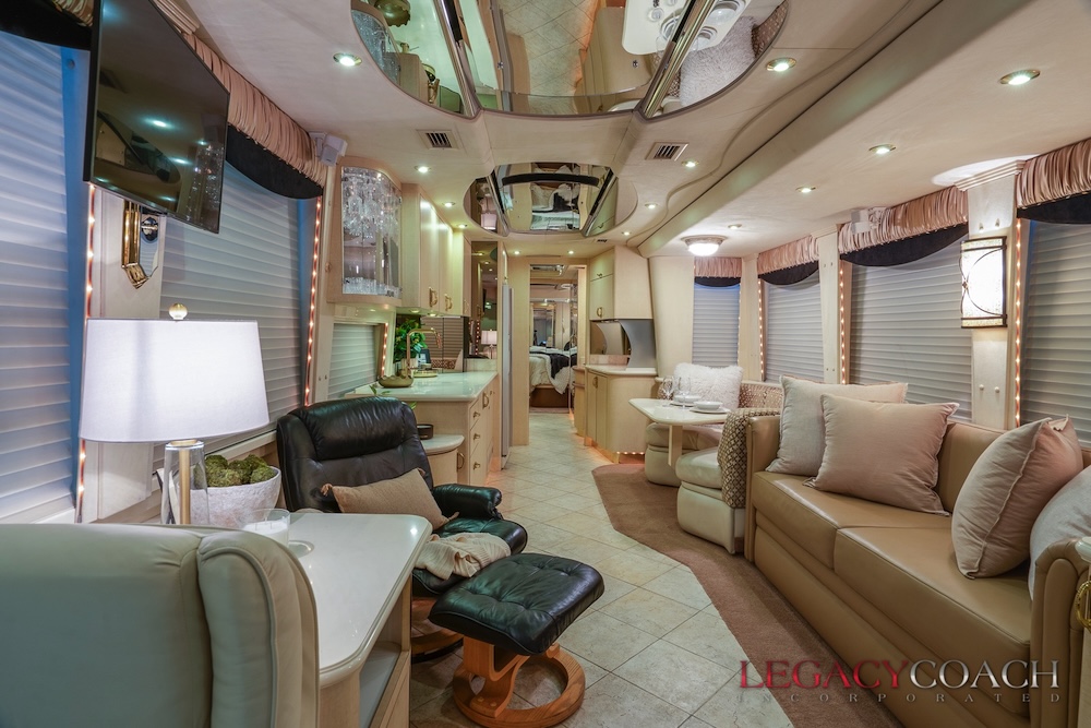 2002 Prevost Country Coach XLII For Sale
