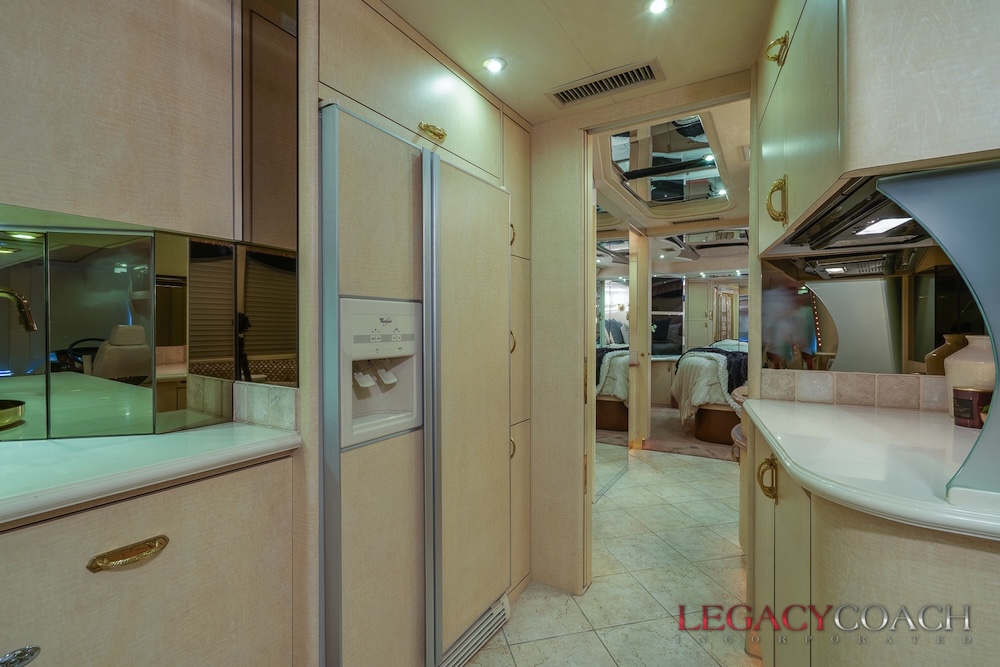 2002 Prevost Country Coach XLII For Sale