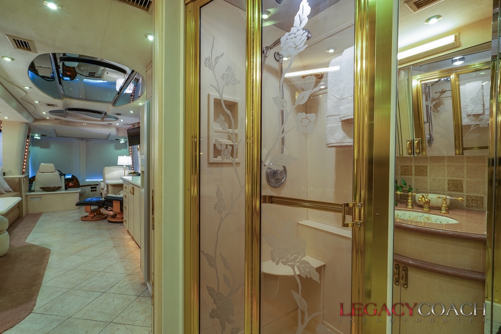 2002 Prevost Country Coach XLII For Sale