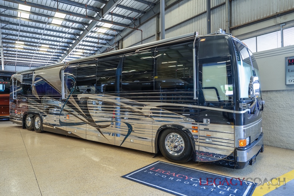 2002 Prevost Country Coach XLII For Sale