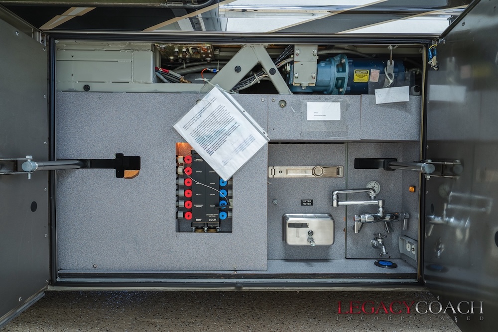 2002 Prevost Country Coach XLII For Sale