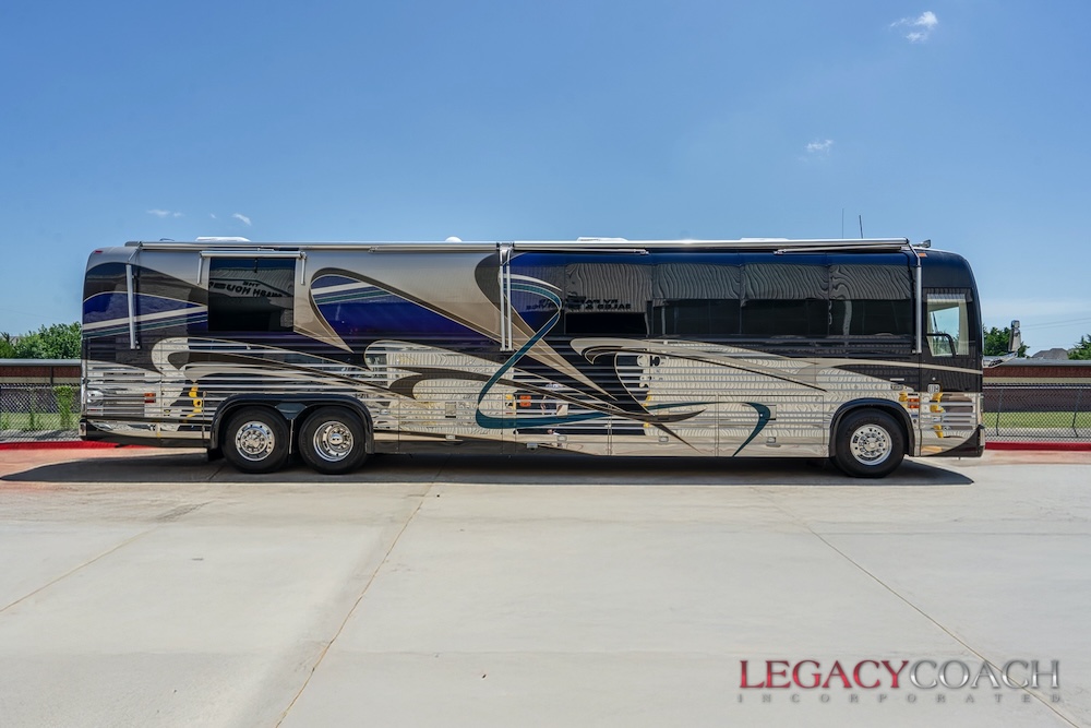 2002 Prevost Country Coach XLII For Sale