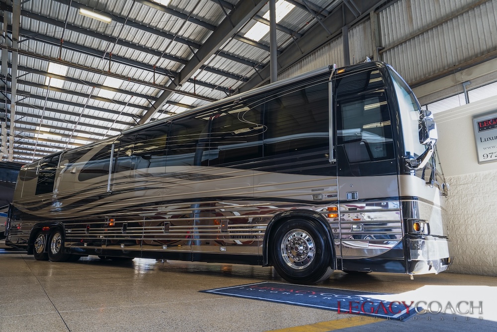 2002 Prevost Country Coach XLII For Sale