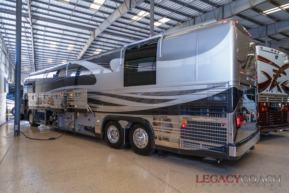 2002 Prevost Country Coach XLII For Sale