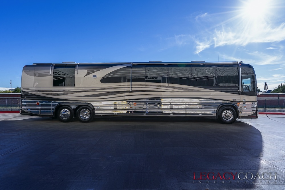 2002 Prevost Country Coach XLII For Sale