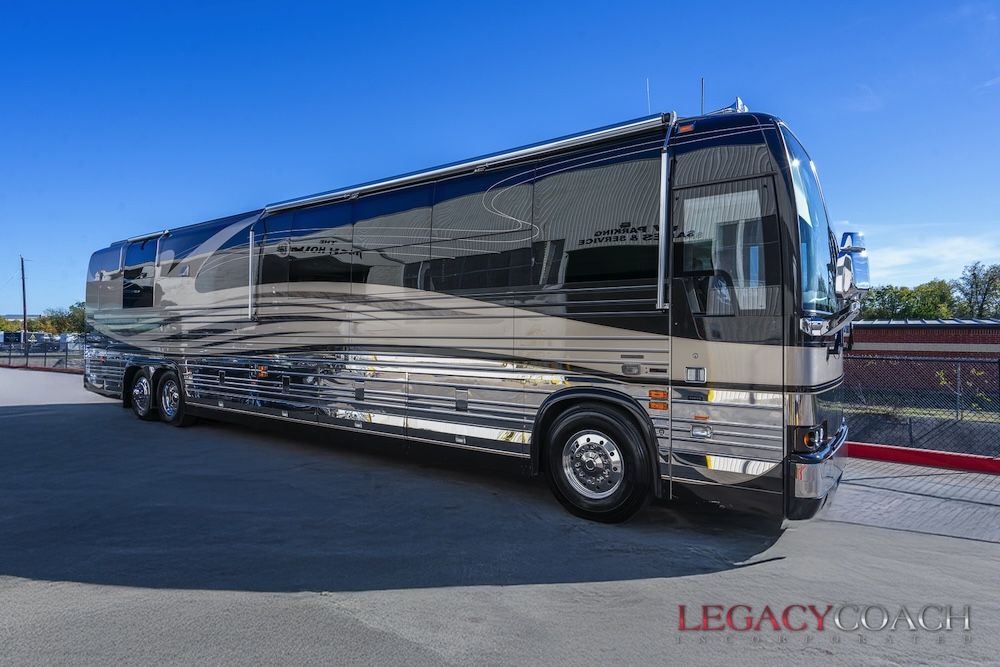 2002 Prevost Country Coach XLII For Sale