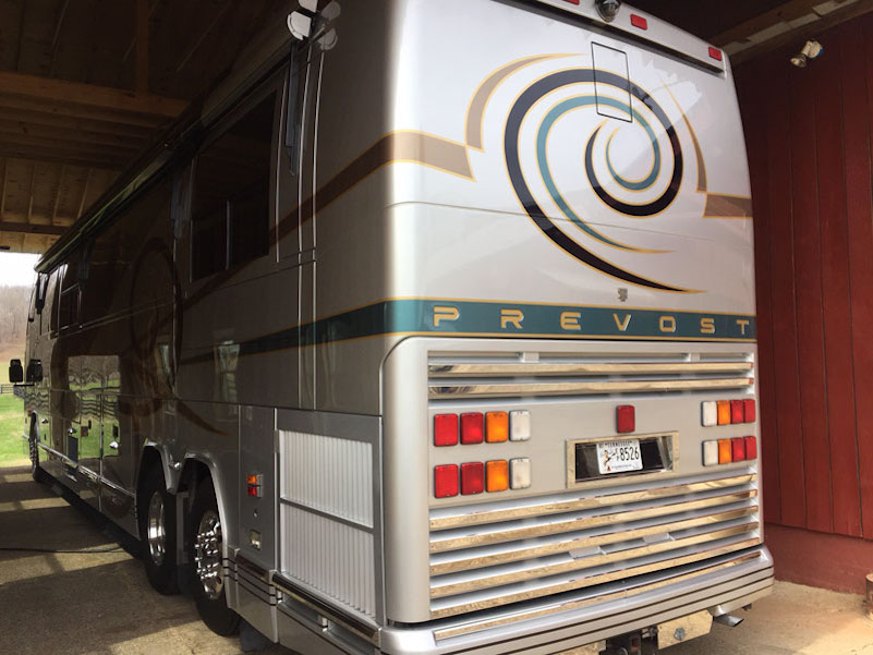 2002 Prevost Featherlite H3-45 For Sale