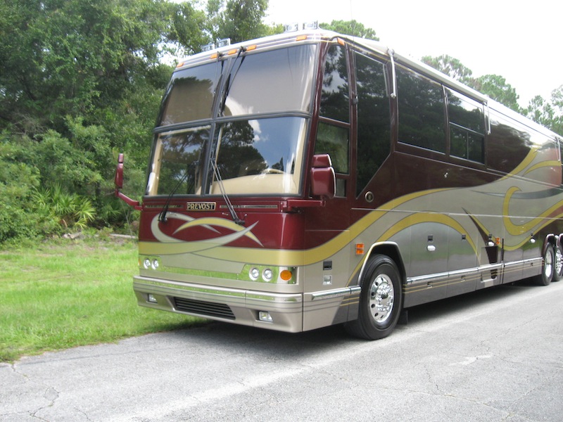 2002 Prevost Featherlite H3-45 For Sale