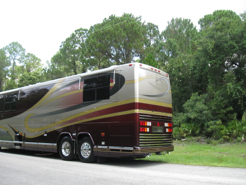 2002 Prevost Featherlite H3-45 For Sale