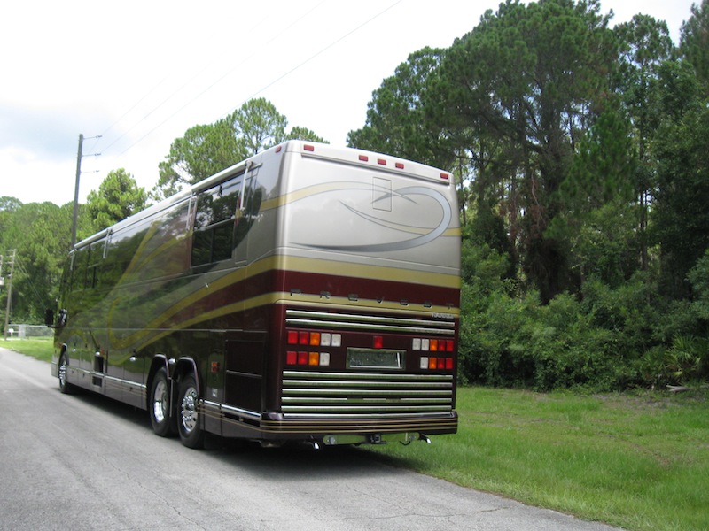 2002 Prevost Featherlite H3-45 For Sale