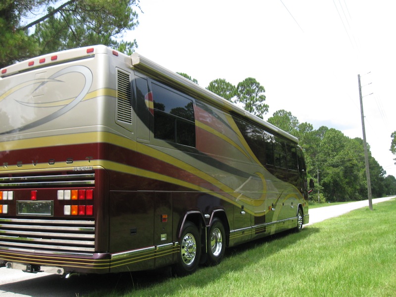 2002 Prevost Featherlite H3-45 For Sale